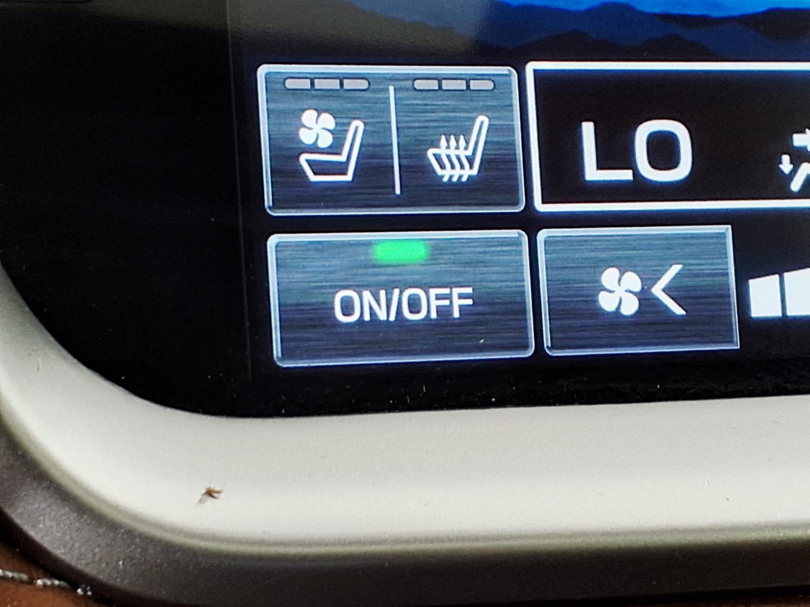 Used 2024 Subaru Outback Touring AWD/4WD image 22