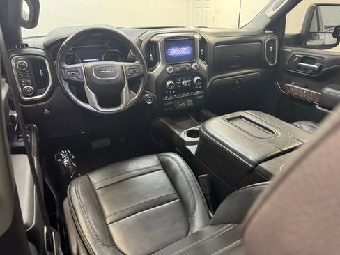 Used 2020 GMC Sierra 2500 Denali w/ Denali Ultimate Package image 7