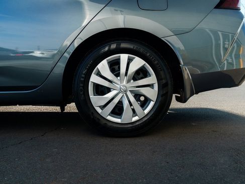 Used 2024 Nissan Versa S w/ Trunk Package image 7