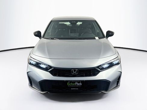 Used 2025 Honda Civic Sport image 2