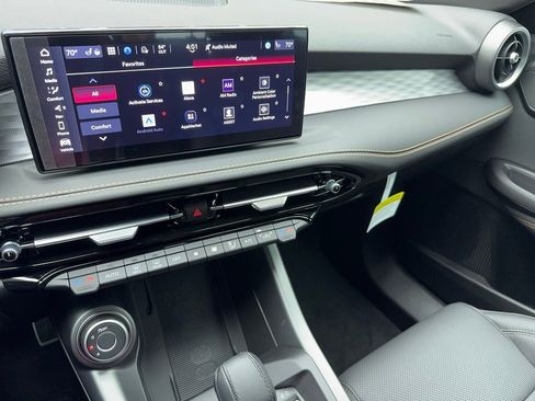 New 2025 Alfa Romeo Tonale w/ Premium Package image 19