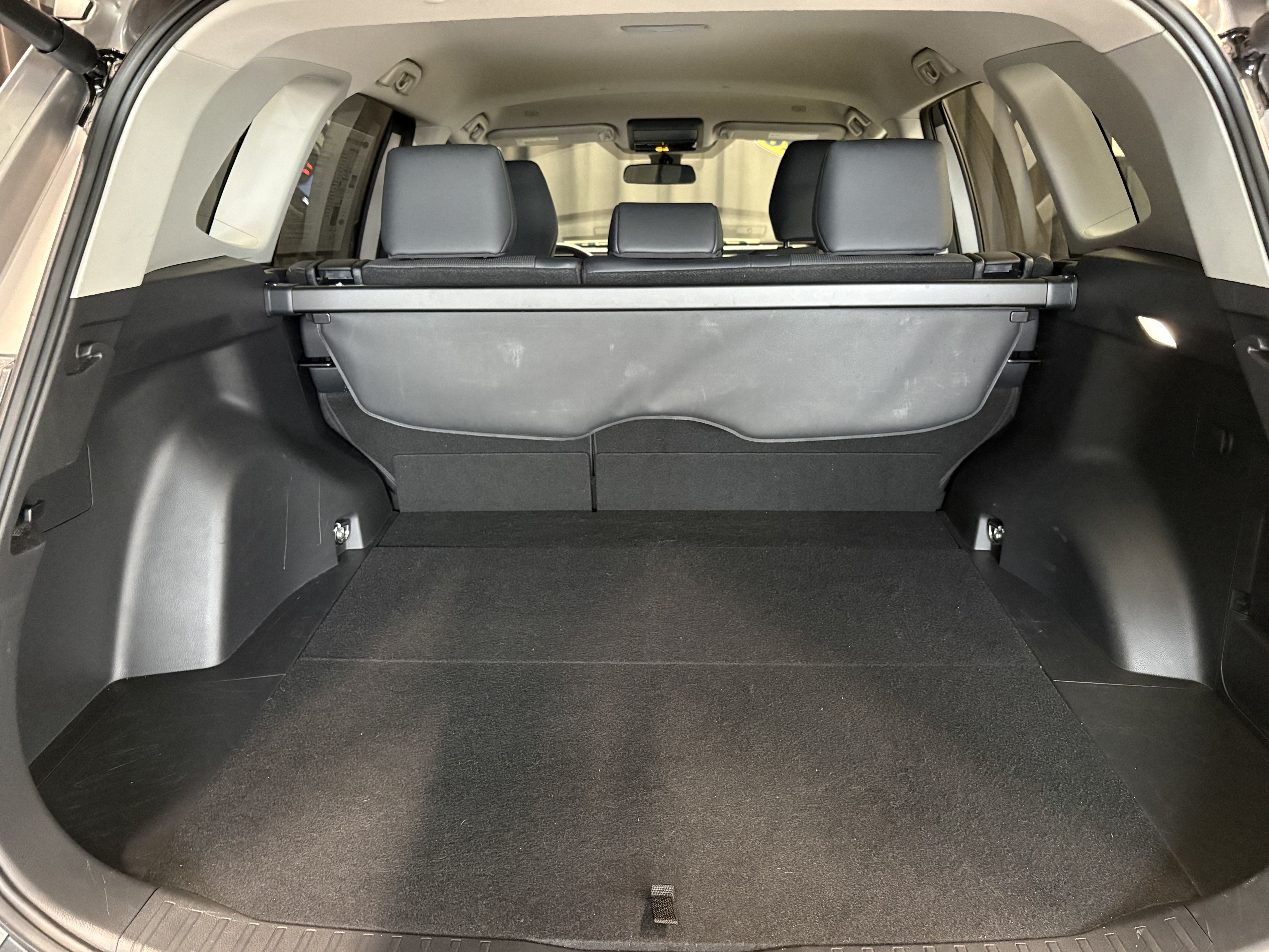 Used 2026 Toyota RAV4 XLE Premium FWD image 29
