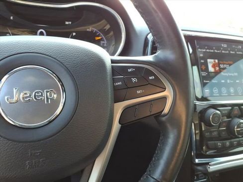 Used 2020 Jeep Grand Cherokee Limited w/ Trailer Tow Group IV image 18