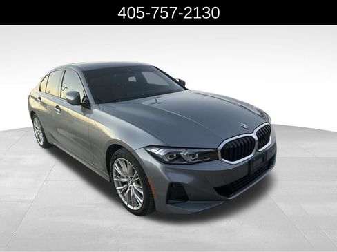 Used 2023 BMW 330i Sedan w/ Premium Package RWD image 2