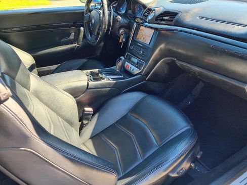 Used 2017 Maserati GranTurismo Sport image 38