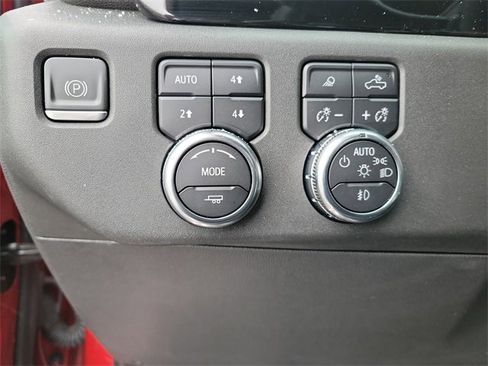 Certified 2023 GMC Sierra 1500 SLT w/ SLT Premium Package image 7