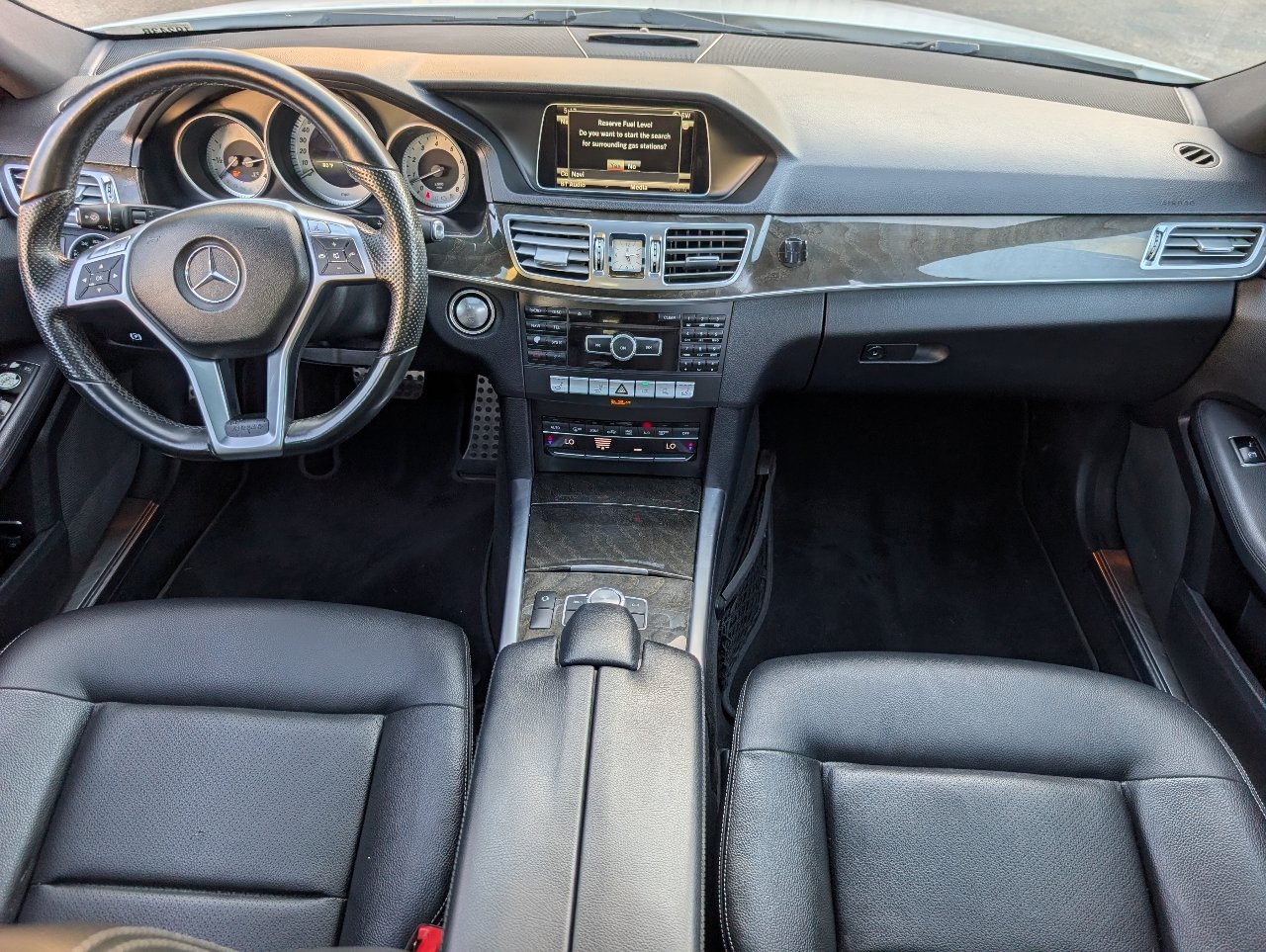 Used 2015 Mercedes-Benz E 350 4MATIC Wagon image 4