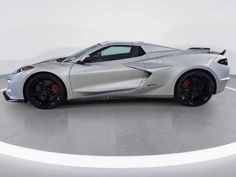 Used 2026 Chevrolet Corvette E-Ray AWD/4WD image 7