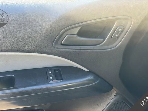 Used 2016 Chevrolet Colorado W/T w/ WT Convenience Package image 8