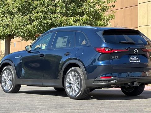 New 2026 MAZDA CX-90 3.3 Turbo w/ Preferred Package AWD/4WD image 6