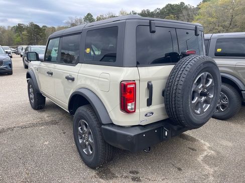 New 2026 Ford Bronco Big Bend image 9