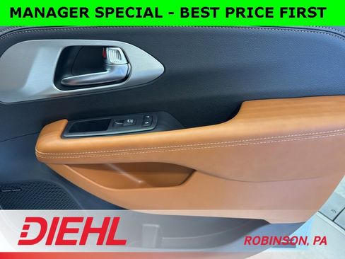 New 2026 Chrysler Pacifica Pinnacle image 20