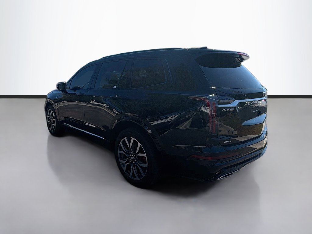 Used 2024 Cadillac XT6 Sport w/ Technology Package AWD/4WD image 7