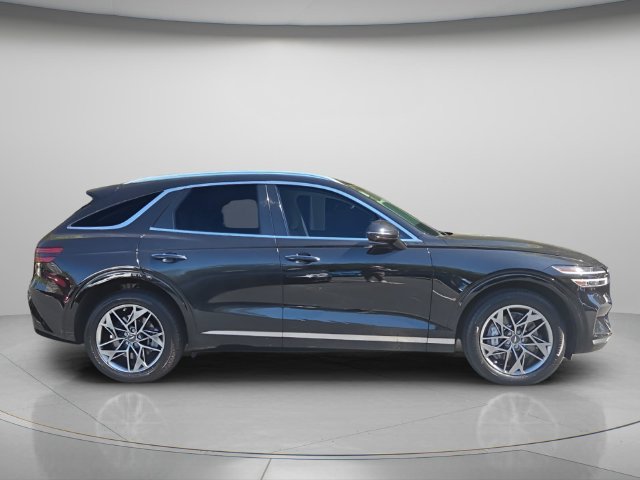 Used 2024 Genesis GV70 2.5T w/ Advanced Package AWD/4WD image 9