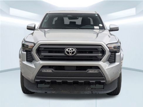 Used 2024 Toyota Tacoma SR5 image 10