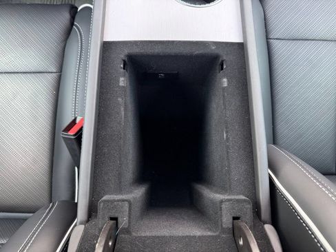 Certified 2026 Cadillac Vistiq Platinum w/ LPO, Floor Liner Package AWD/4WD image 27