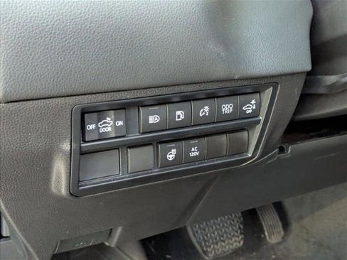 Used 2024 Toyota Tundra Limited image 13