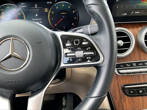 Used 2022 Mercedes-Benz GLC 300 4MATIC image 12