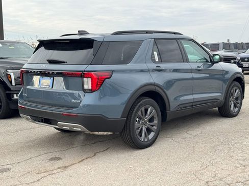 New 2026 Ford Explorer Active w/ Active Comfort Package image 3