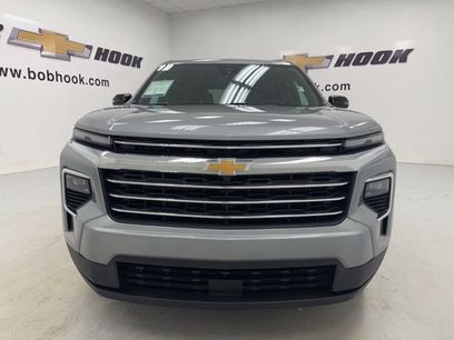 Used 2026 Chevrolet Traverse LT