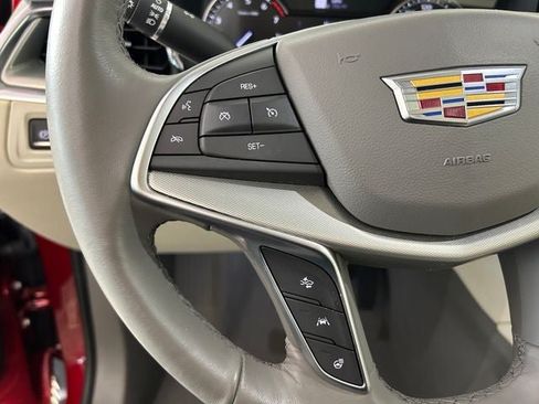 Used 2025 Cadillac XT5 Premium Luxury AWD/4WD image 15
