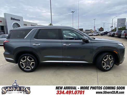 Used 2024 Hyundai Palisade SEL w/ Premium Package FWD image 10