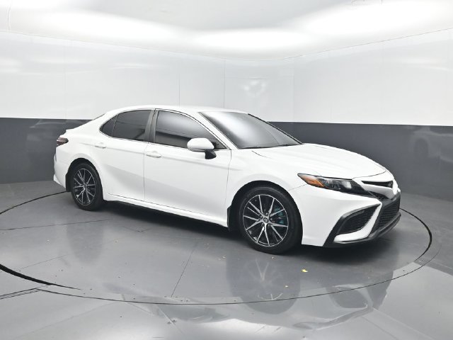 Used 2023 Toyota Camry SE FWD image 29
