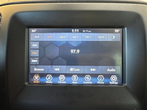 Certified 2019 Jeep Compass Latitude w/ Cold Weather Group AWD/4WD image 4