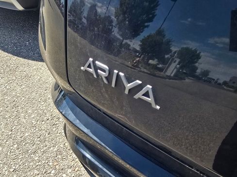 Used 2024 Nissan Ariya AWD image 19