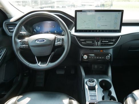 Used 2024 Ford Escape Platinum AWD/4WD image 15