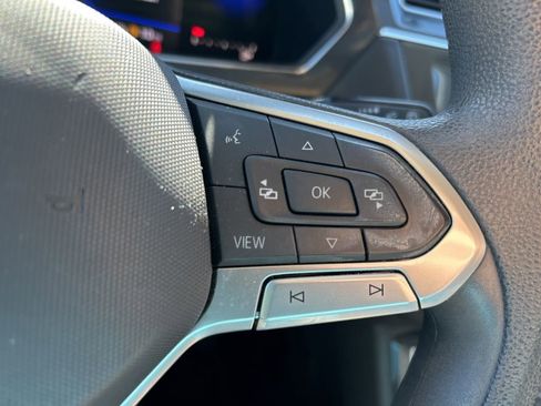 Certified 2022 Volkswagen Tiguan S image 20