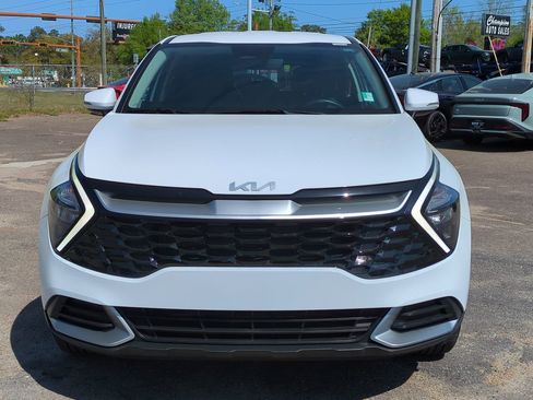 Certified 2023 Kia Sportage EX FWD image 9