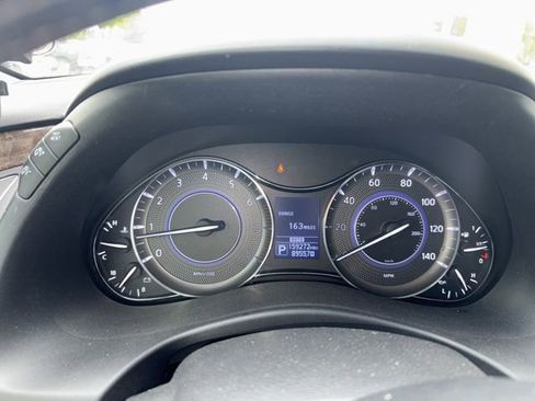 Used 2017 INFINITI QX80 4WD w/ Driver Assistance Package image 6