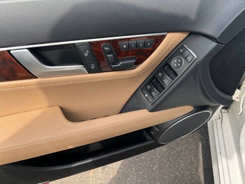 Used 2014 Mercedes-Benz C 250 Sedan image 14