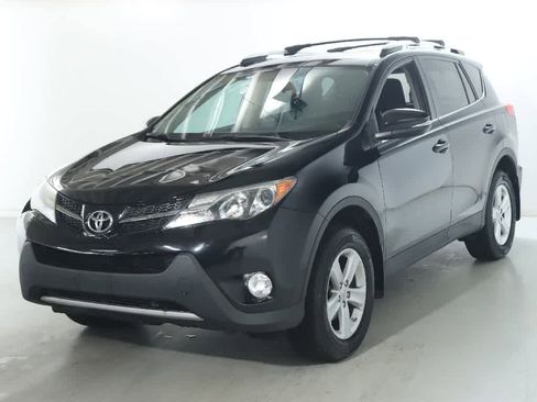 Used 2014 Toyota RAV4 XLE AWD/4WD image 1