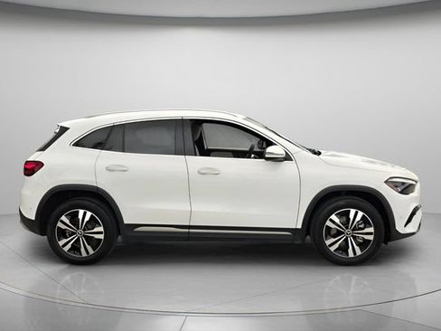 Used 2025 Mercedes-Benz GLA 250 image 5