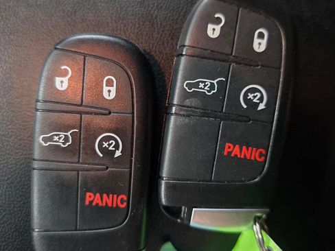 Used 2022 Dodge Durango GT image 20