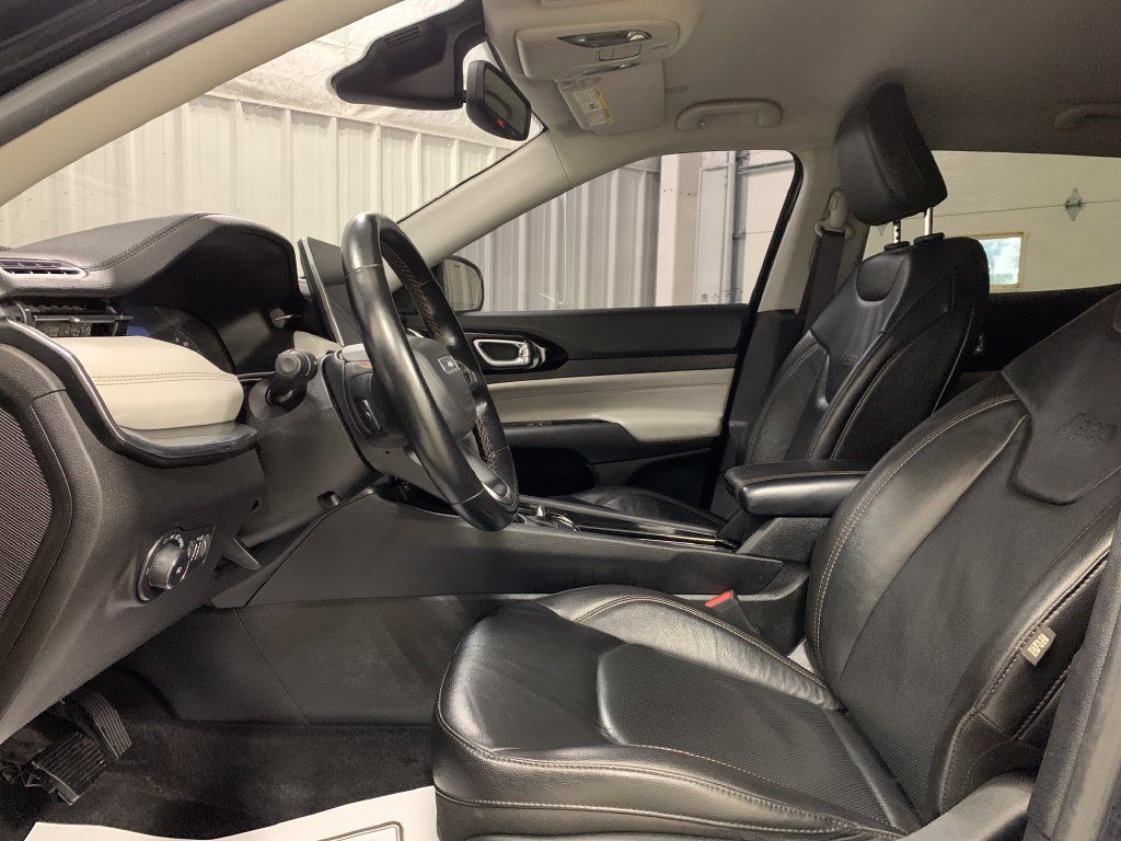 Used 2022 Jeep Compass Limited AWD/4WD image 17