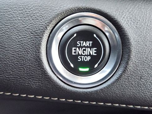Used 2021 Cadillac Escalade Sport w/ Driver Assist Tech Package AWD/4WD image 19