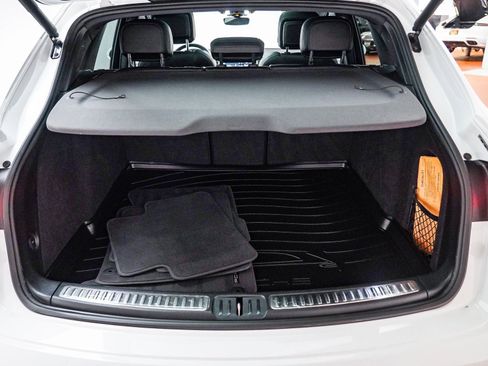 Used 2022 Porsche Macan S image 32