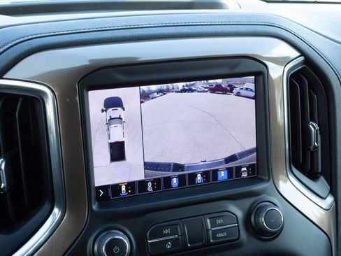 Used 2023 Chevrolet Silverado 3500 High Country w/ Z71 Off-Road Package image 28