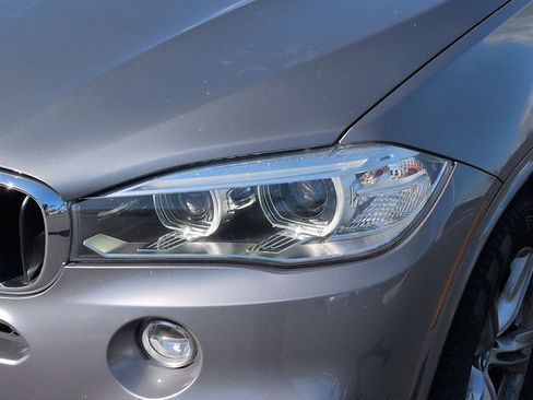 Used 2015 BMW X5 xDrive35d image 6