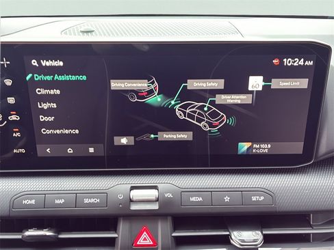 New 2025 Kia K4 GT-Line image 21