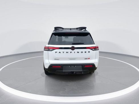 New 2026 Nissan Pathfinder Rock Creek image 7