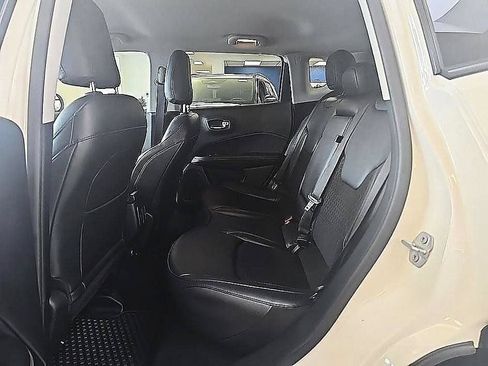 Used 2020 Jeep Compass Latitude w/ Cold Weather Group AWD/4WD image 27
