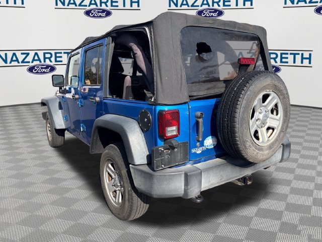 Used 2016 Jeep Wrangler Unlimited Sport w/ Connectivity Group AWD/4WD image 4