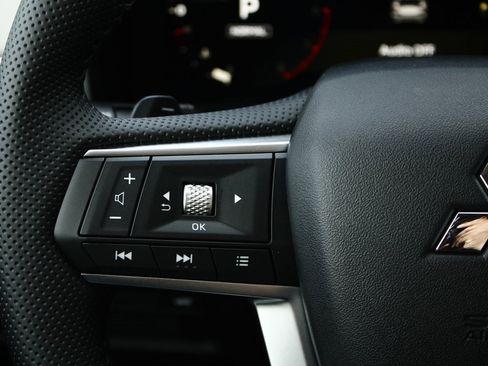 New 2025 Mitsubishi Outlander SE image 17