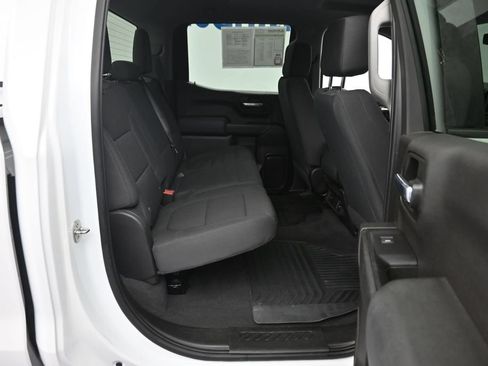 Used 2020 Chevrolet Silverado 1500 Custom Trail Boss w/ Custom Convenience Package AWD/4WD image 10