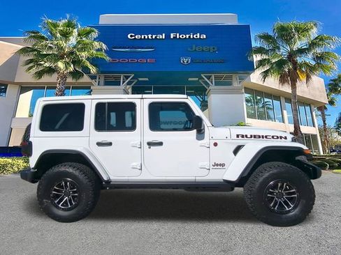 New 2026 Jeep Wrangler Unlimited Rubicon w/ Xtreme 35 Tire Package AWD/4WD image 4