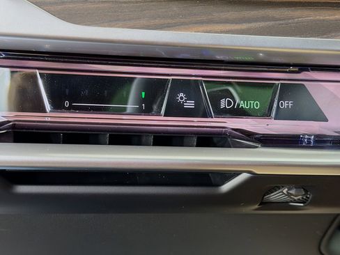 New 2026 BMW 740i xDrive AWD/4WD image 11